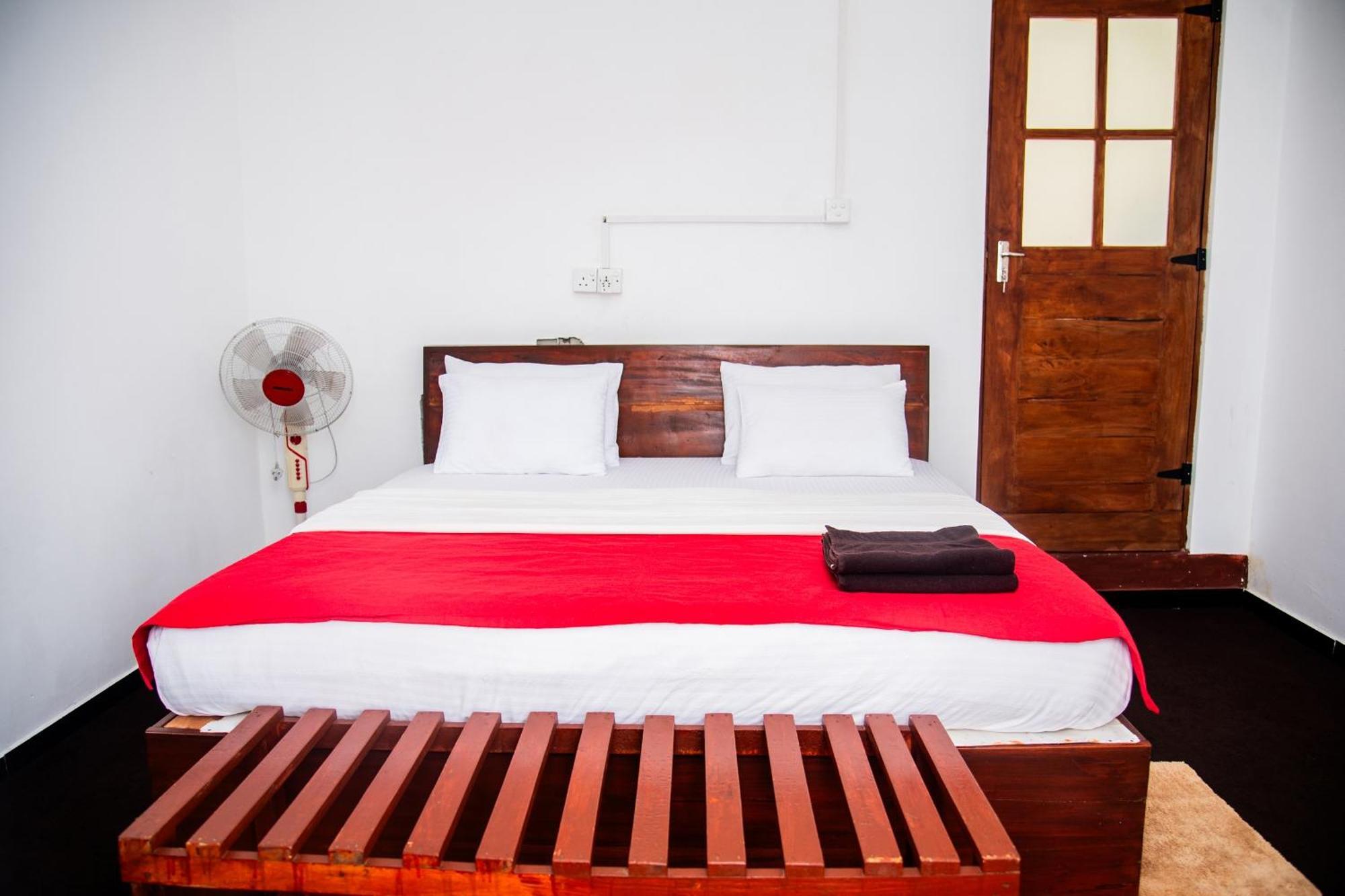إيلا Minthu Homestay الغرفة الصورة